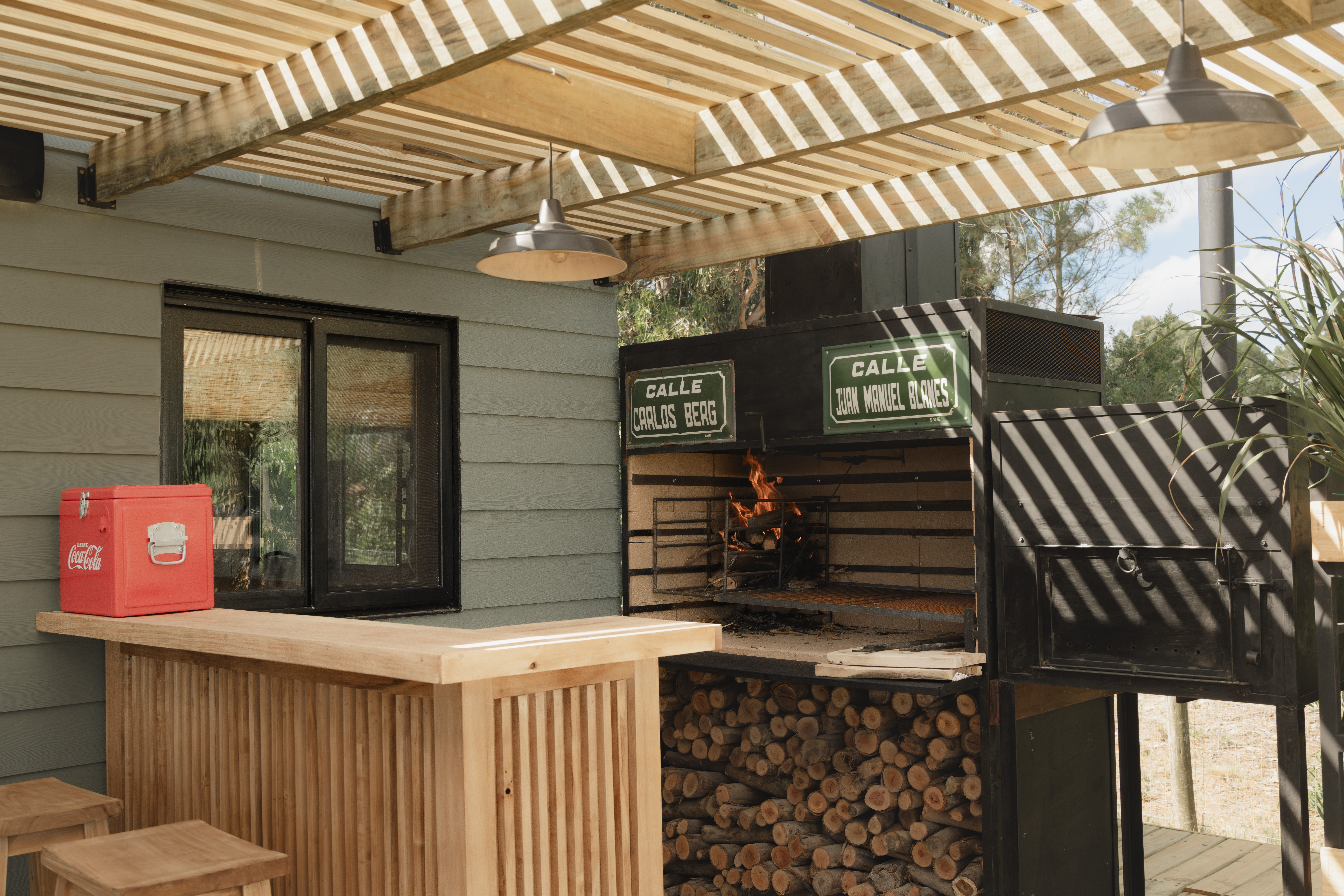 Parrillero exterior de Faro de Solis